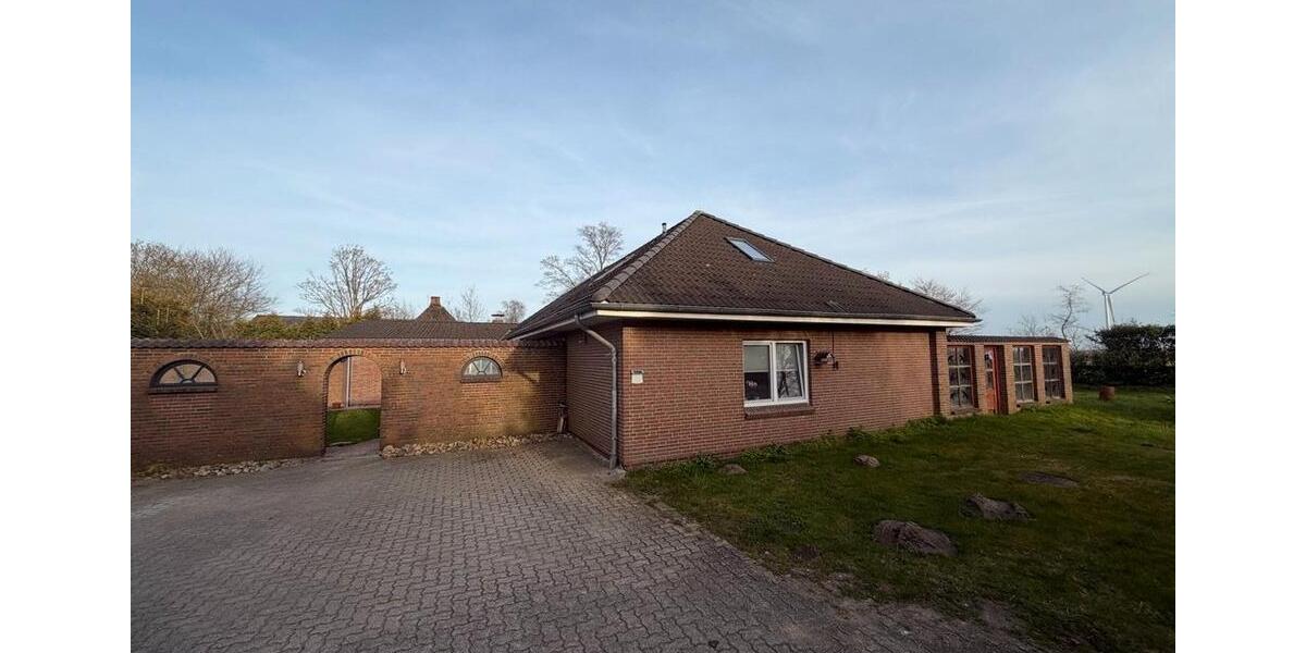 Einfamilienhaus Niebüll - 9 Zimmer, 248 m&sup2;, 495.000&euro; | Angebot:26148587