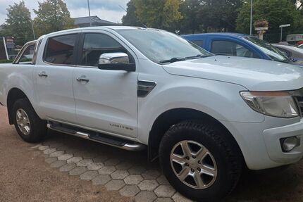 Ford Ranger 219.000 km 10.400 &euro; Lübeck 23568