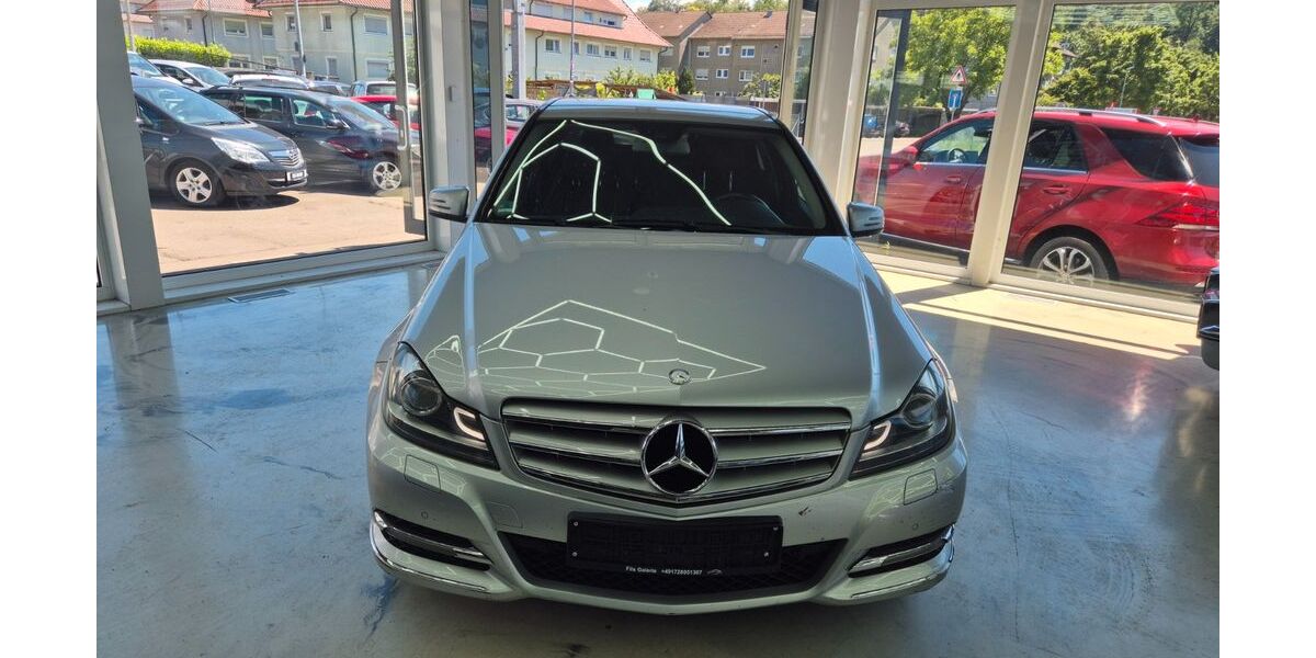 Mercedes-Benz C 250 156.000 km 10.900 &euro; Ebersbach 73061