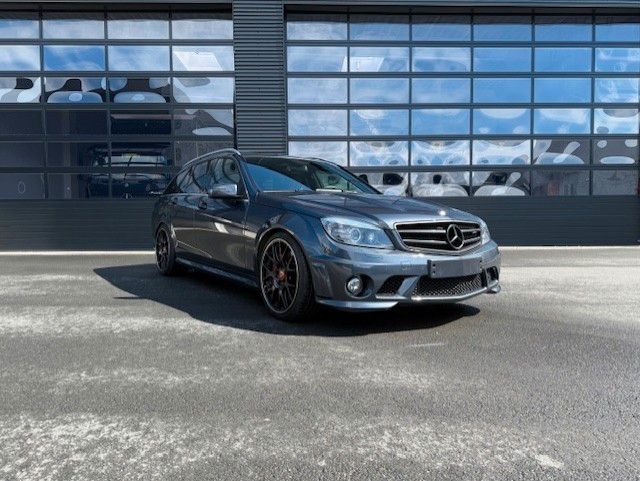 Mercedes-Benz C 63 AMG 49.500 km 55.900 &euro; Sundern 59846