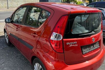 Suzuki Splash 65.000 km 8.600 &euro; Dresden 01326