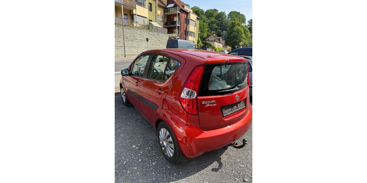 Suzuki Splash 65.000 km 8.600 &euro; Dresden 01326