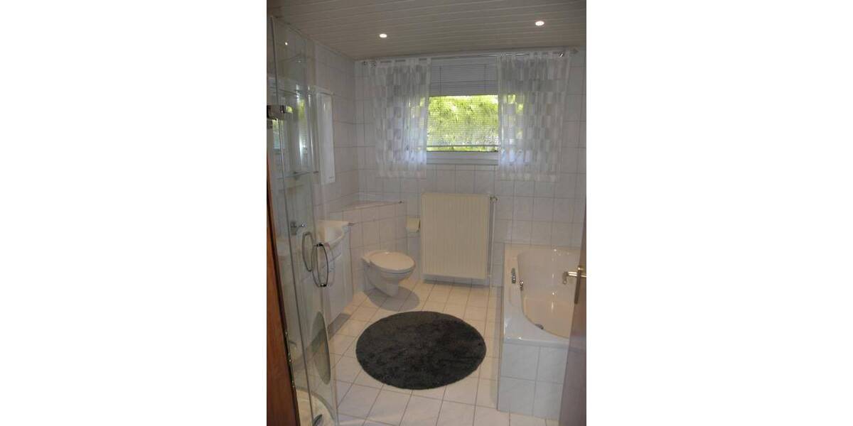 Einfamilienhaus Weener - 4 Zimmer, 120 m&sup2;, 800&euro; | Angebot:26017123