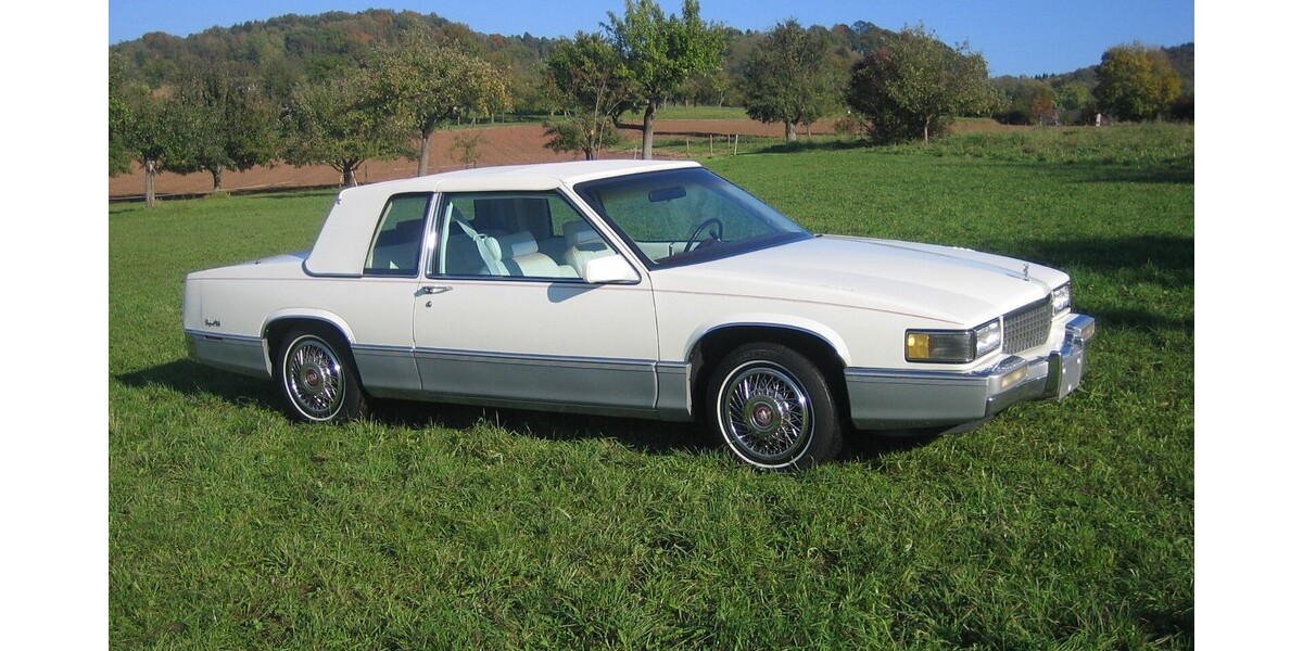 Cadillac Coupe de Ville 389.100 km 3.333 € Linsengericht 63589