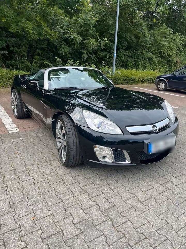 GT