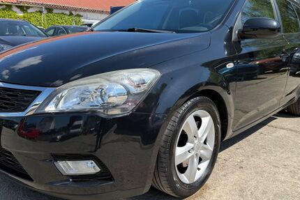 Kia ceed / Ceed 176.903 km 3.990 &euro; Kumhausen 84036