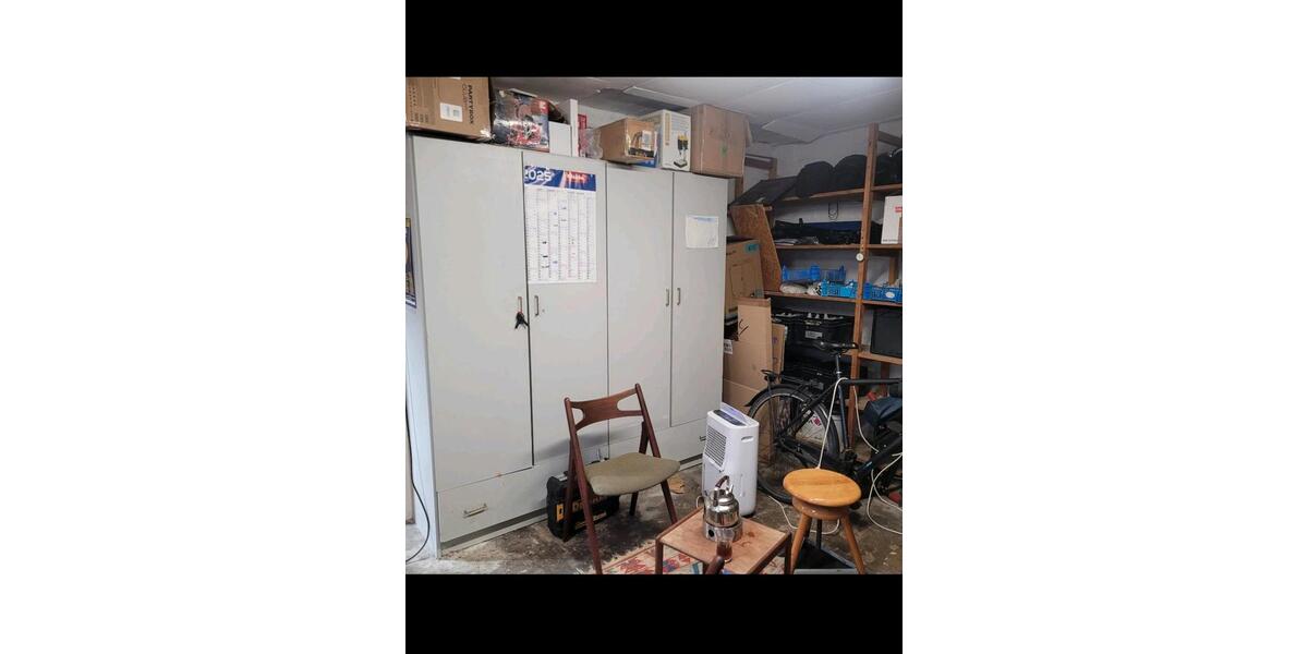 Lagerhalle im Zentrum zimmer