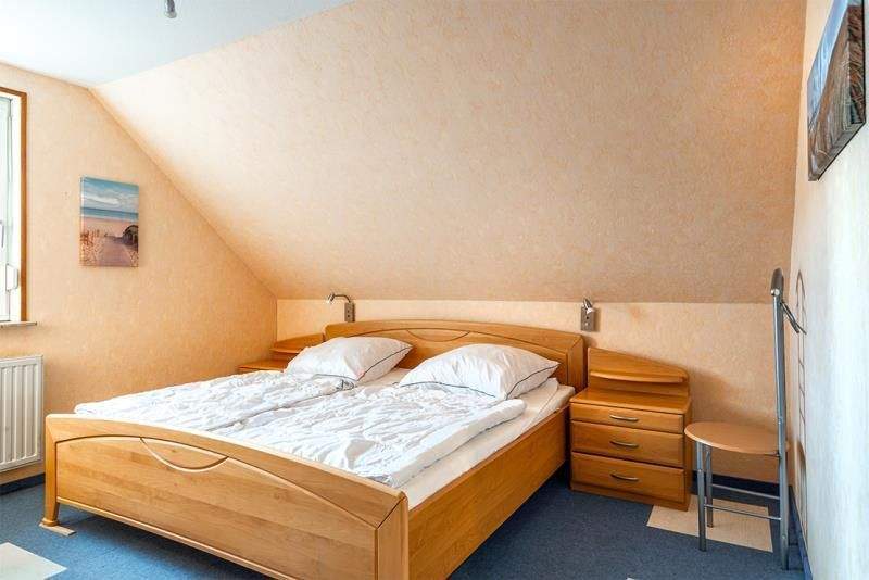 Mehrfamilienhaus, Wohnhaus Wangerland OT Horumersiel Horumersiel - 8 Zimmer, 200 m&sup2;, 399.000&euro; | Angebot:24843411