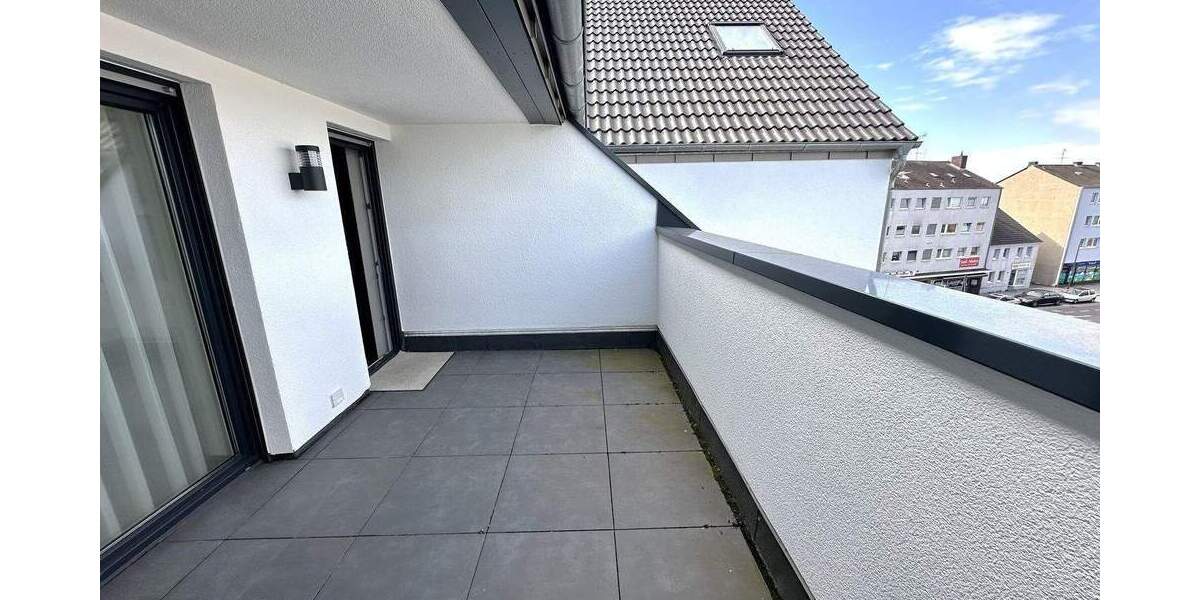 Top moderne 3 Zimmer DG-Wohnung mit 2 Dachterrassen, Aufzug & Einzelgarage! 3 zimmer