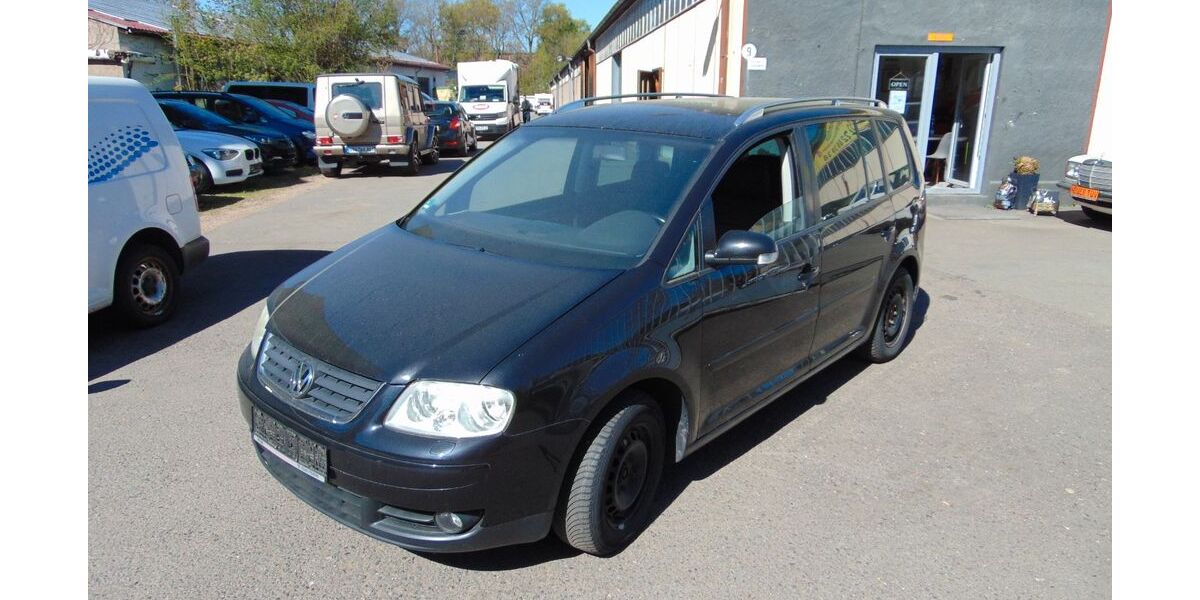 VW Touran 333.000 km 1.900 &euro; Gotha OT Siebleben 99867