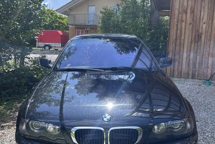 BMW 323 295.000 km 5.500 &euro; Bernbeuren 86975