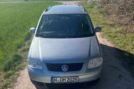 VW Touran 255.000 km 1.800 &euro; Fürth 90763