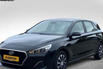 Hyundai i30 62.426 km 12.950 &euro; Aschersleben 06449