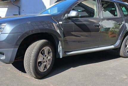 Dacia Duster 108.000 km 7.600 &euro; Schwalmstadt 34613