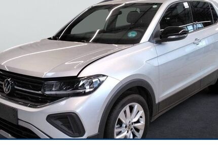 VW T-Cross 14.907 km 24.335 &euro; Falkenstein 08223