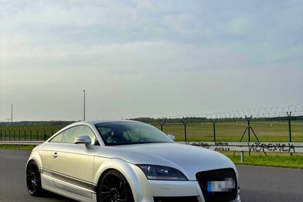 Audi TT 191.000 km 10.500 &euro; Blankenfelde-Mahlow 15831