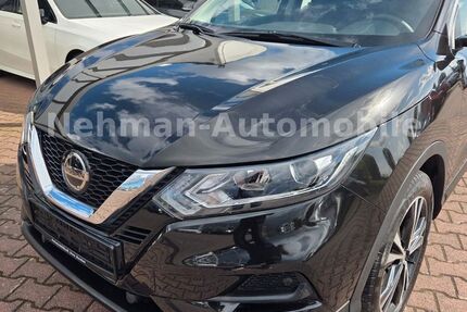 Nissan Qashqai 59.800 km 13.890 &euro; Karlstein 63791