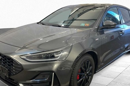 Ford Focus ST Line Vignale HYBR1.HD PANO/AHK/B&O/VOLL 88.246 km 19.990 &euro; Hatten 26209