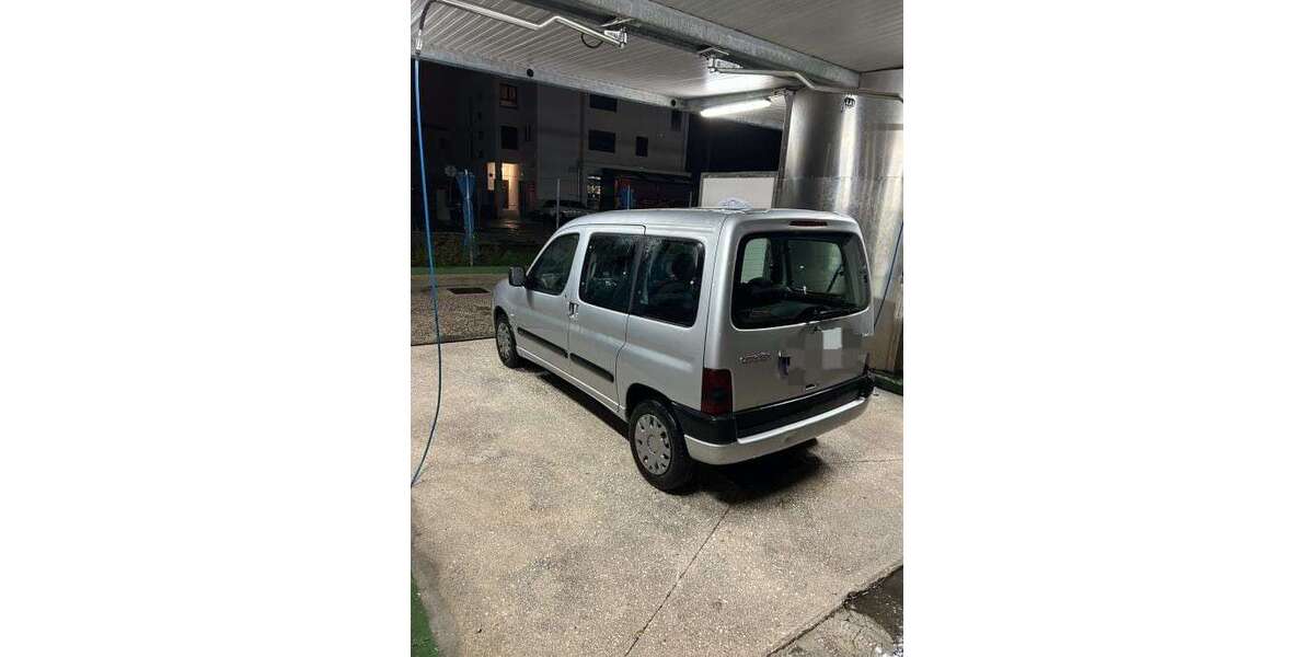 Citroen Berlingo 179.000 km 2.200 € Berlin 10437