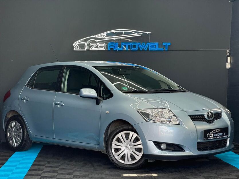 Toyota Auris 116.000 km 4.990 € Leipzig 04179