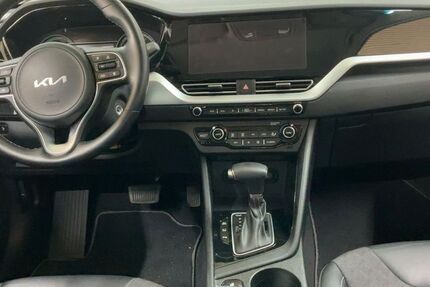 Kia Niro 9.000 km 15.800 &euro; Erfurt 99084