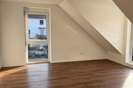 Gewerbeobjekt Kürnach - 700&euro; | Angebot:23781082