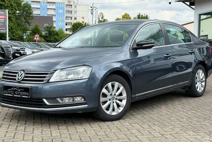 VW Passat 281.000 km 7.800 € Grevenbroich 41516