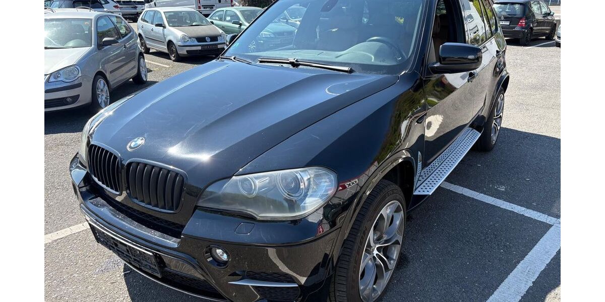 BMW X5 195.000 km 10.999 &euro; Freudenberg 97896