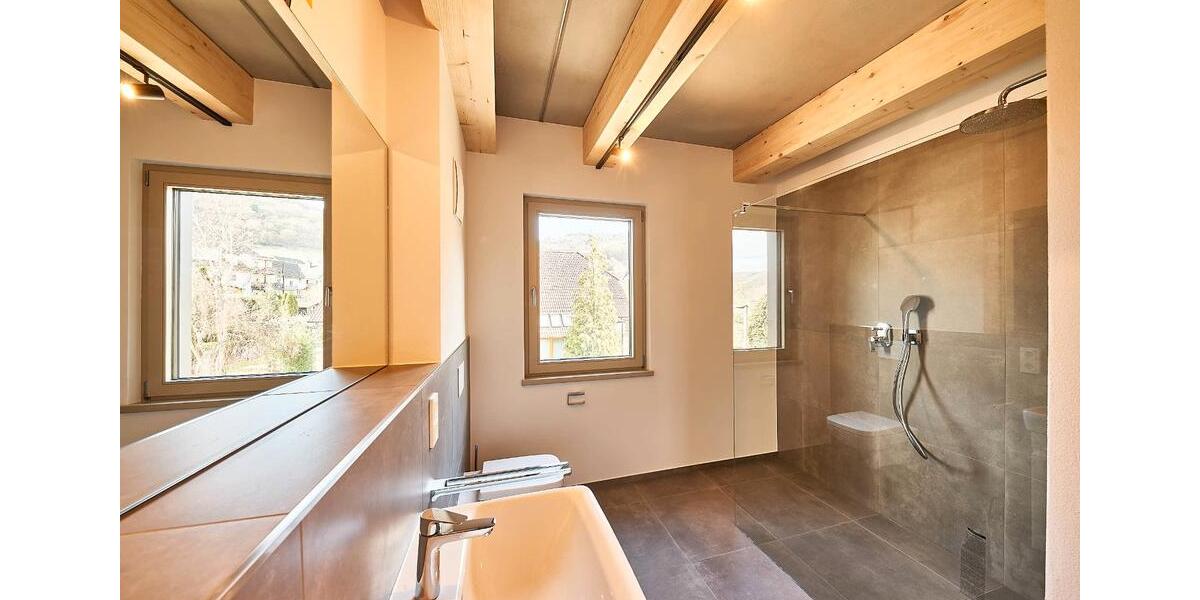 Einfamilienhaus Bernkastel-Kues Kues - 3 Zimmer, 153 m&sup2;, 1.633&euro; | Angebot:26385786