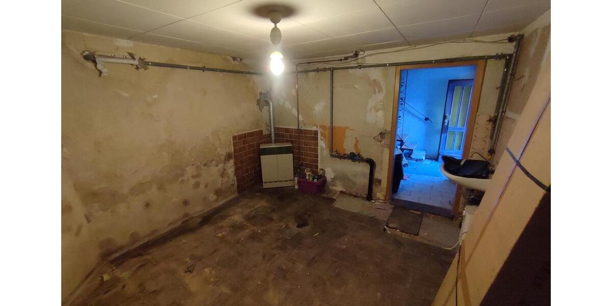 Einfamilienhaus Schiffweiler - 55.000&euro; | Angebot:26346612
