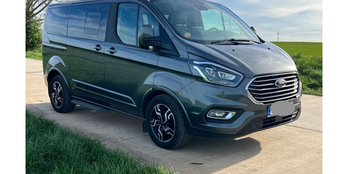 Ford Tourneo Custom 67.000 km 32.800 &euro; Bad Lauchstädt 06246
