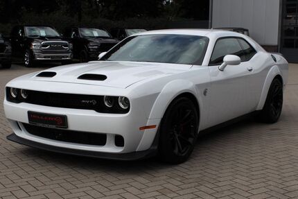 Dodge Challenger 49.800 km 66.900 € Bremen 28201