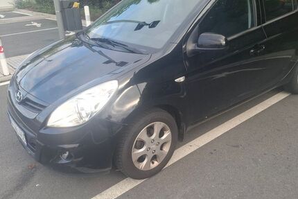 Hyundai i20 179.500 km 2.399 € Oelde 59302