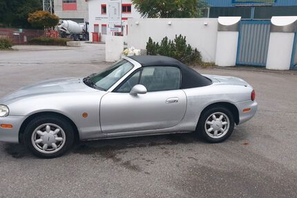 Mazda MX-5 115.000 km 6.200 € Stuttgart 70569
