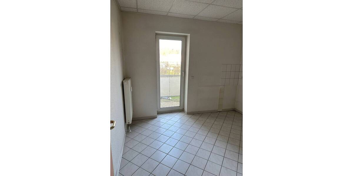 Gewerbeobjekt Meerane Crotenlaide - 3 Zimmer, 125 m&sup2;, 85.000&euro; | Angebot:24056804