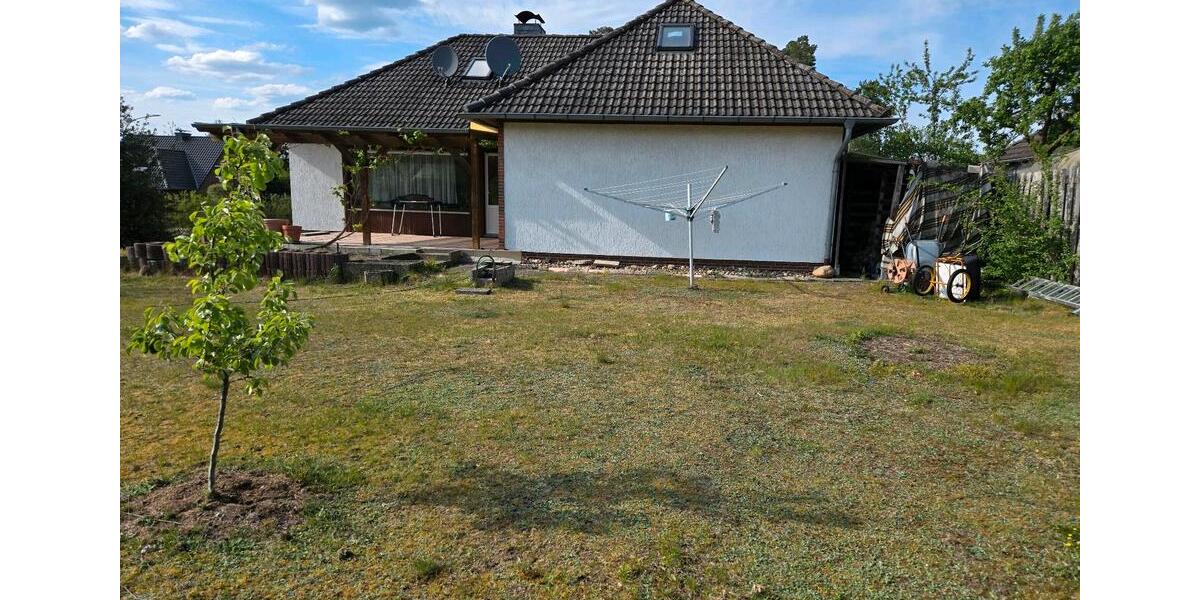 Bungalow Hambühren - 6 Zimmer, 200 m&sup2;, 1.500&euro; | Angebot:26375609
