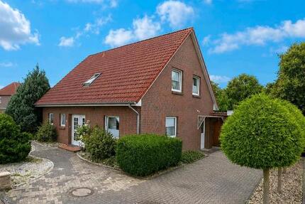 Haus Wittmund - 4.5 Zimmer, 125 m&sup2;, 300.000&euro; | Angebot:27111771