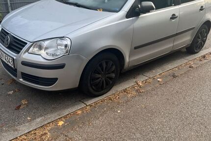VW Polo 105.000 km 2.800 &euro; München 81673