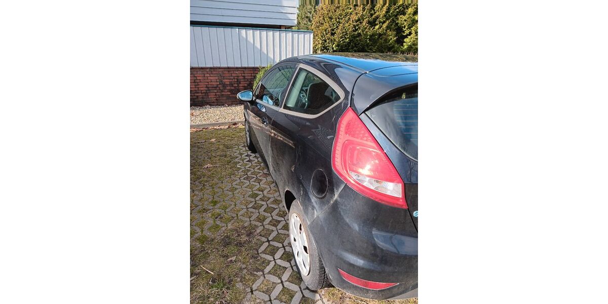 Ford Fiesta 260.000 km 1.111 &euro; Schafstedt 25725