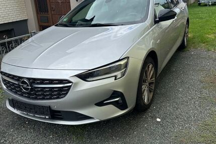 Opel Insignia 157.700 km 11.800 &euro; Dillenburg 35684