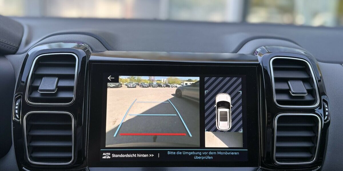 Citroen C5 Aircross Feel DAB+/AHK/KAMERA/NAVI/CARPLAY 52.764 km 14.900 &euro; Villingen-Schwenningen 78054