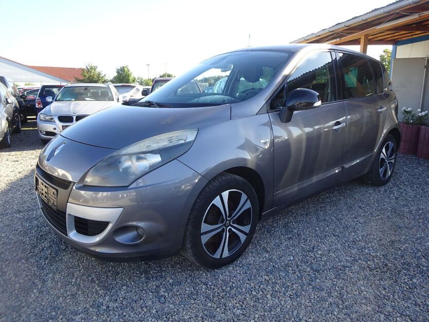 Renault Scenic 284.950 km 3.000 € Dresden 01219