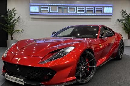 Ferrari 812