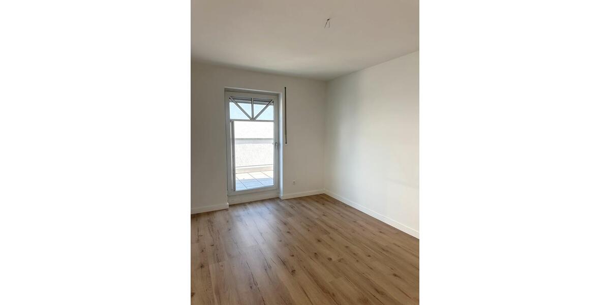 Etagenwohnung Bad Wünnenberg - 3 Zimmer, 97 m&sup2;, 1.330&euro; | Angebot:26186564