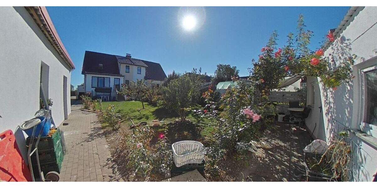 Doppelhaushälfte Lalendorf Vogelsang - 5 Zimmer, 141 m&sup2;, 219.000&euro; | Angebot:25747259