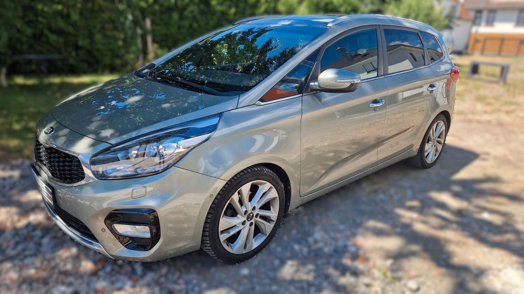 Kia Carens 123.000 km 11.500 &euro; Büdingen 63654