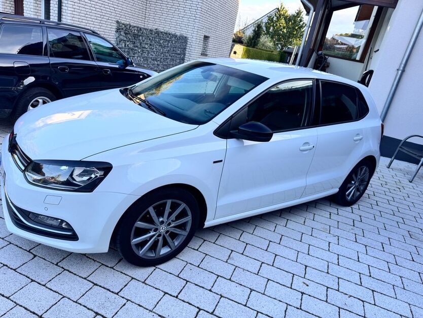 VW Polo 113.000 km 7.400 € Altenbeken 33184