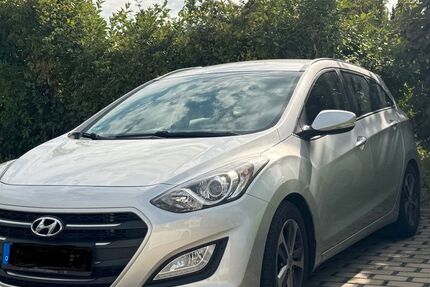 Hyundai i30 113.400 km 8.900 &euro; Bannewitz 01728