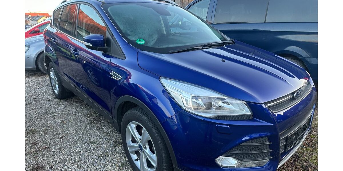 Ford Kuga 31.000 km 7.990 &euro; München 81829