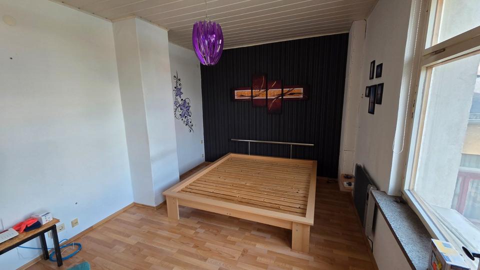 Reihenhaus Crimmitschau - 6 Zimmer, 103 m&sup2;, 80.000&euro; | Angebot:27085582